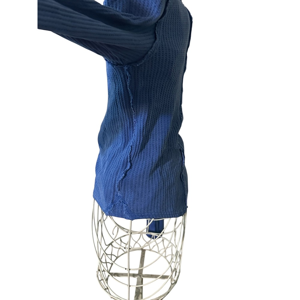 We The Free Free People Blue Waffle Knit Thermal Long Sleeve Top Small - Picture 7 of 10